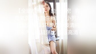 美丽的女大学生