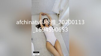 泄密 完美露脸反差母狗人妻  疯狂口交4