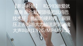 商场女厕全景偷窥气质美女的绝色小鲍