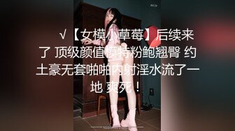 38E怪我咯紫色头发网红脸美女，撩起衣服揉搓大奶子，掰穴特写翘着屁股非常诱人