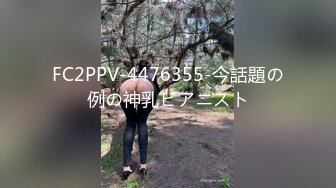 [MP4/ 1.22G] 眼镜骚女两女一男3P淫乱大战，白皙奶子边口交边被后入，上位骑乘抽插一脸享受