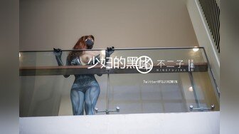 想入非非的健身房美女火辣热裤女郎淫荡表情勾引猛男来玩屁股后入阴道操菊拳交玩到高潮