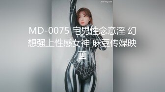 小虎牙，纯欲系美少女，全裸大尺度，震动棒玩嫩穴，翘起双腿抽插，自己慢慢享受，极度诱惑