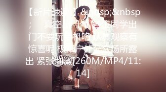 .8-13【顶级绿播女神复出】抖音热门裸舞 不愧是学过舞蹈的，跳起骚舞来，赏心悦目 明星级别的颜值好美啊！还是个话痨 能聊