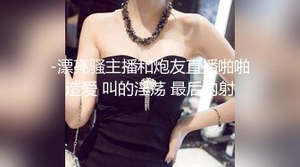 【小辉寻花】19岁新人嫩妹，总想揩油，几次得手，少女的乳房真美丽，对白精彩刺激