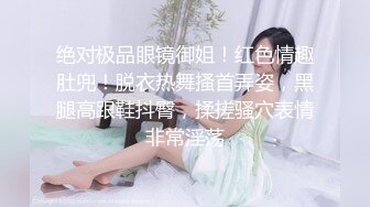 清纯甜美刚播贫乳嫩妹和炮友大秀，特写舔屌活比较生疏，第一视角抽插多毛骚穴，没插几下流出白浆特写